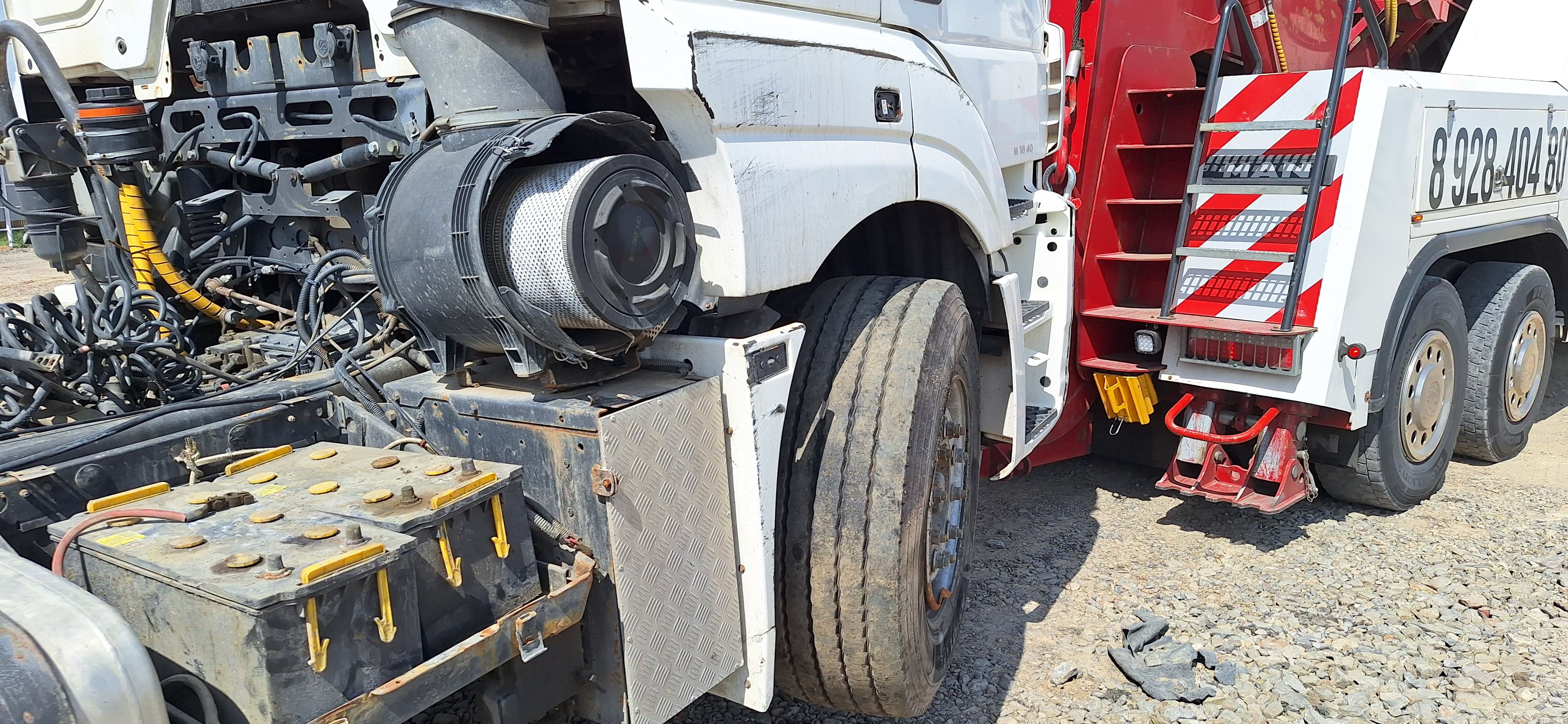 КамАЗ 5490 4x2 Седельный тягач 2017 г. - фото 12